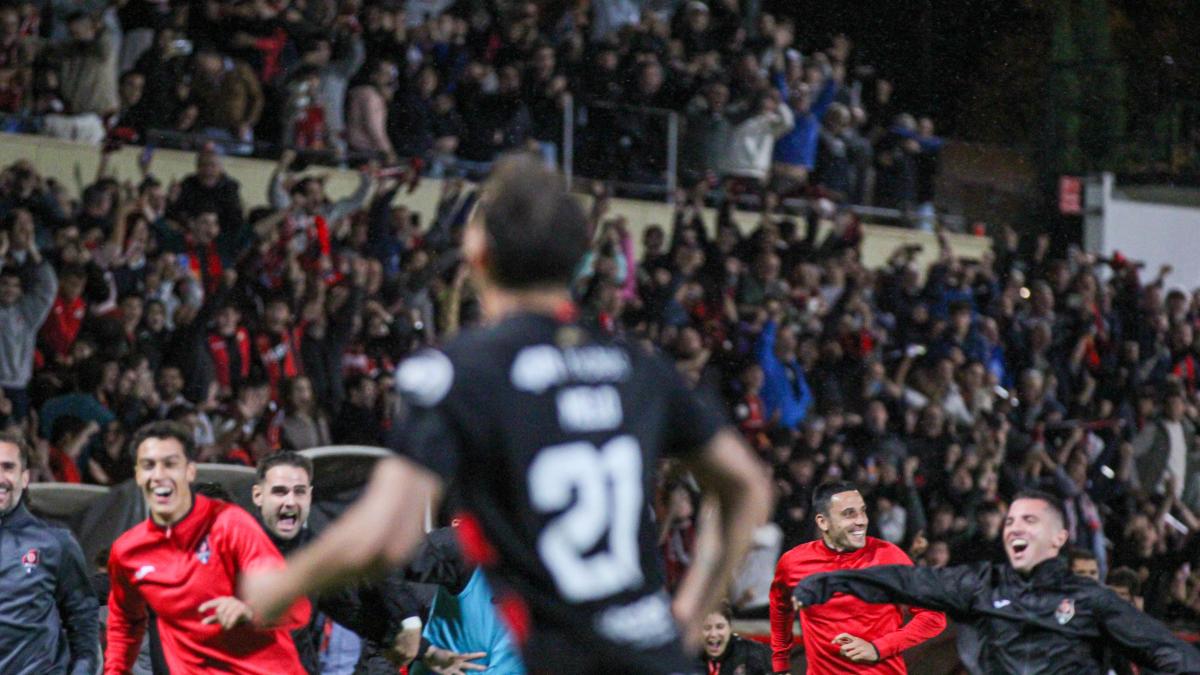 El Reus FC Reddis consolida la seva resurrecció amb una victòria que evoca el passat