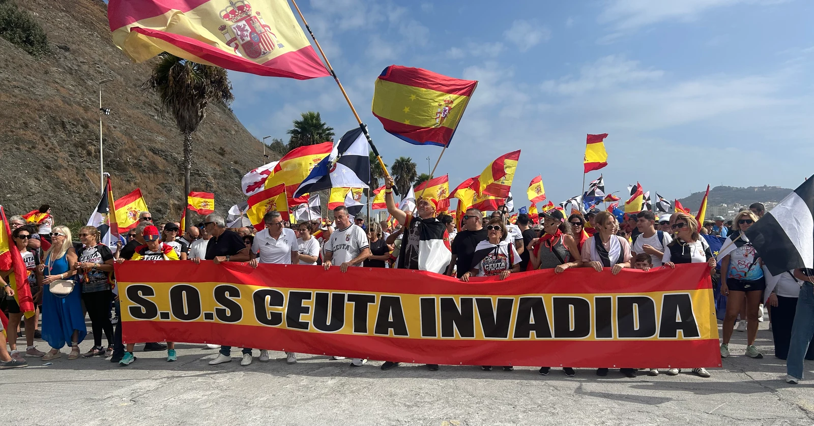 Ceuta, set setmanes després: tensió als carrers, xoc polític i por a una nova entrada massiva