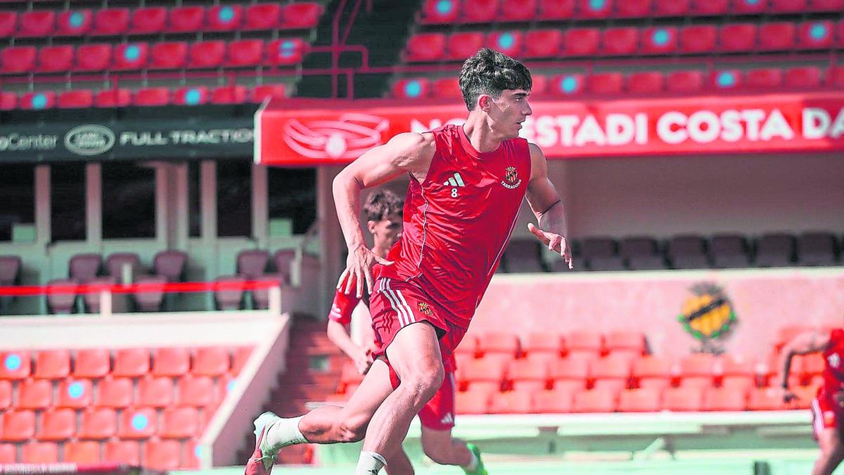 Jornada Decisiva: La Lluita per la Permanència i l'Ascens Centra l'Atenció del Futbol Català