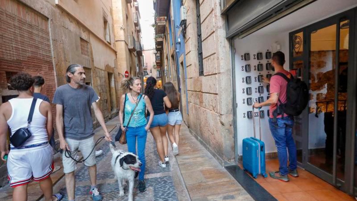 Tarragona impulsa mesures fiscals per blindar l'accés a l'habitatge i regular els pisos turístics